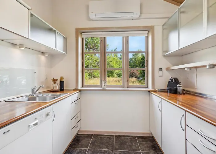 Three-bedroom In Σπίτι διακοπών Oksbøl