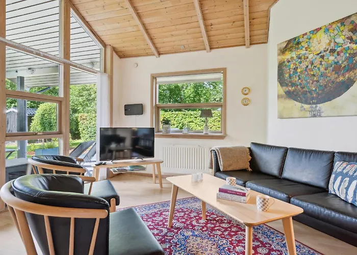 Three-bedroom In Σπίτι διακοπών *